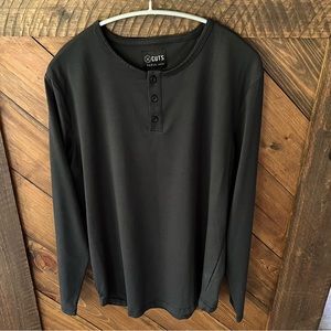 Cuts Clothing, Long sleeve henley, Curved hem, Medium
